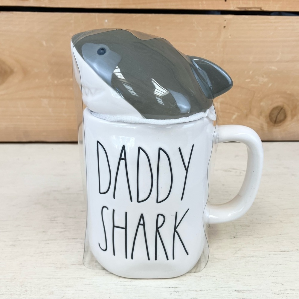 Daddy Shark Ceramic Mug with Shark Lid RAE DUNN Fathers Day Gift New